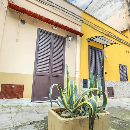 La Casa Di Sughero Апартаменты Палермо